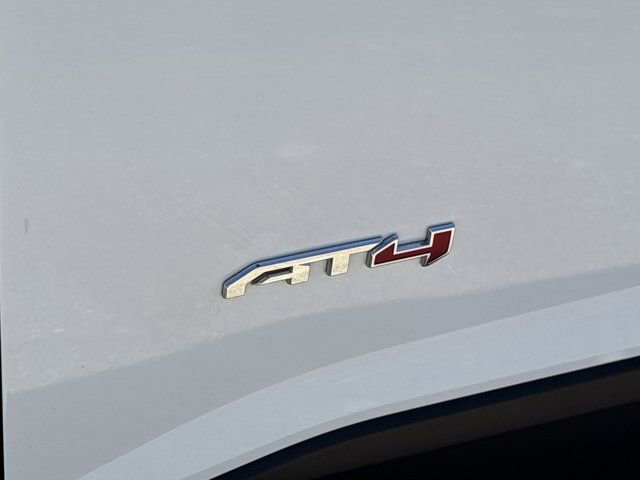 Used 2020 GMC Acadia AT4 w/ Driver Alert Package II AWD/4WD image 17