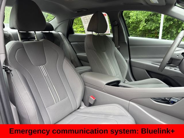 Used 2024 Hyundai Elantra SEL w/ Convenience Package FWD image 27