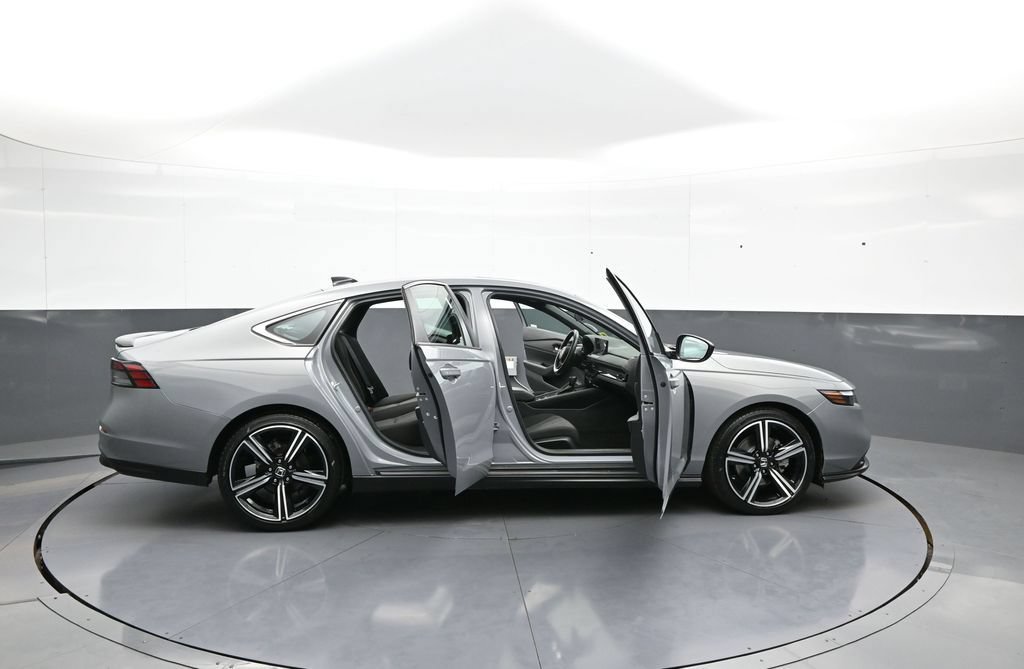 Certified 2024 Honda Accord Sport image 28