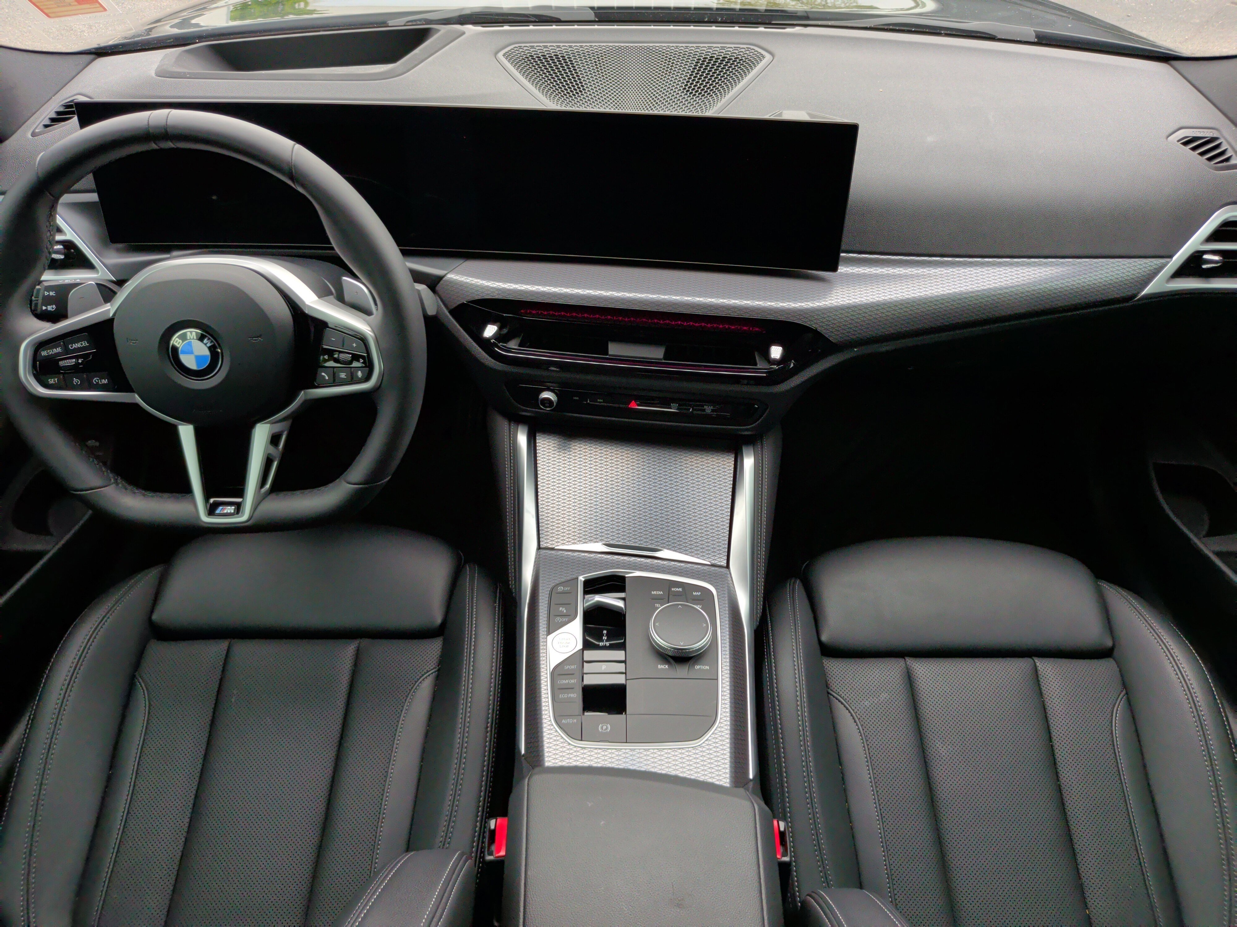 Certified 2026 BMW 430i Coupe w/ M Sport Package image 31