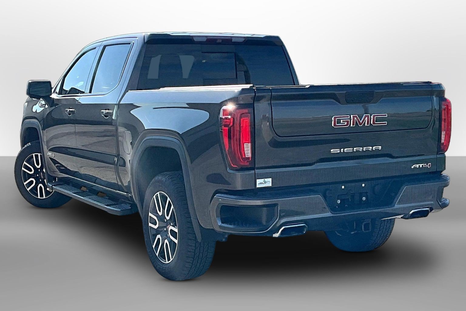 Used 2019 GMC Sierra 1500 AT4 w/ AT4 Premium Package AWD/4WD image 10
