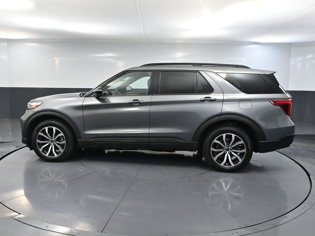 Used 2022 Ford Explorer ST-Line w/ Class IV Trailer Tow Package image 8