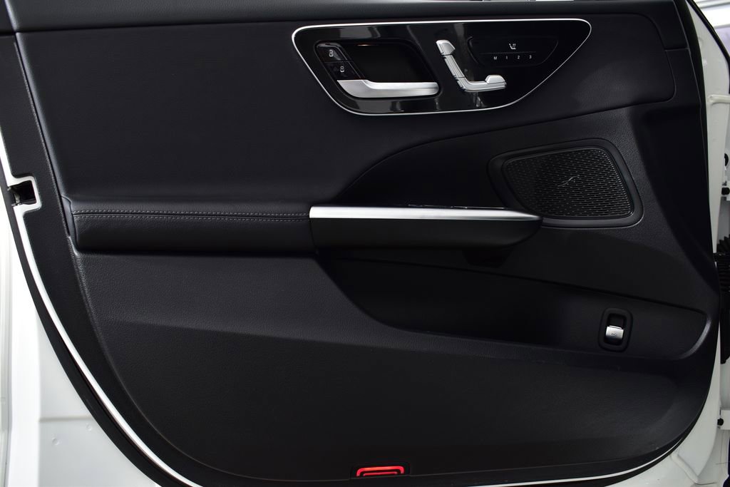 Certified 2023 Mercedes-Benz C 300 4MATIC Sedan image 11