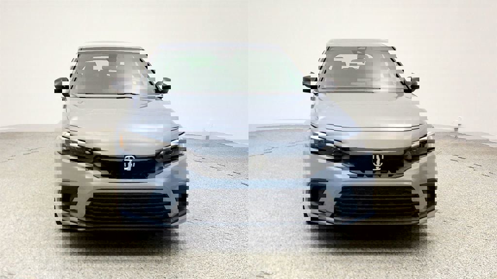 Used 2023 Honda Civic Sport image 2