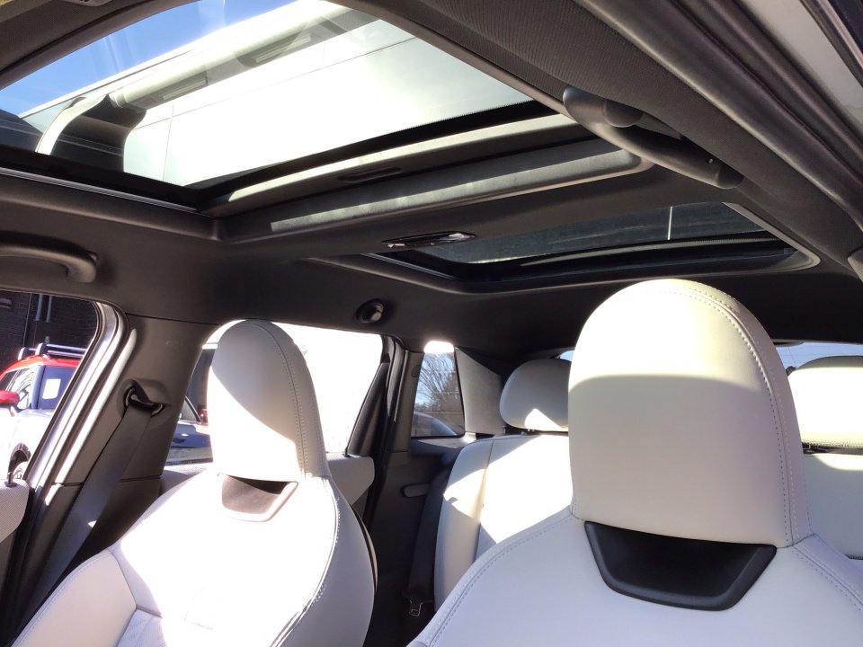 Certified 2025 MINI Cooper S image 21