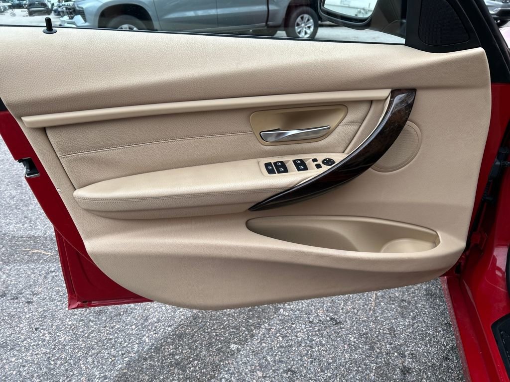 Used 2014 BMW 328i Sedan image 12