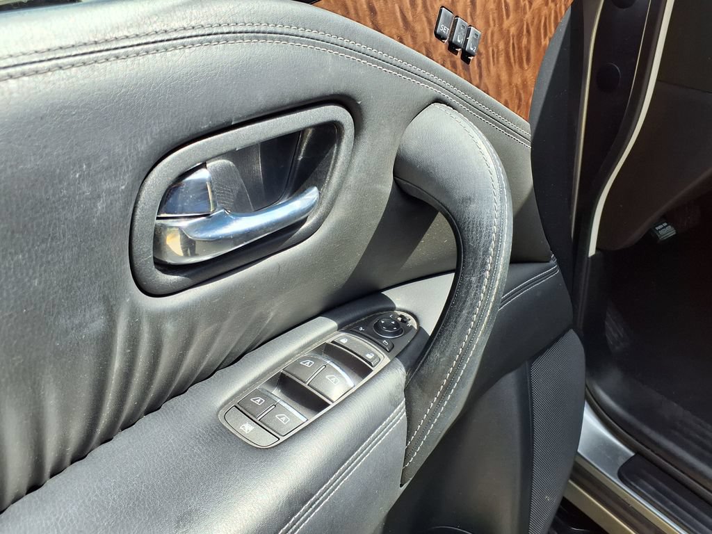 Used 2017 Nissan Armada Platinum RWD image 23