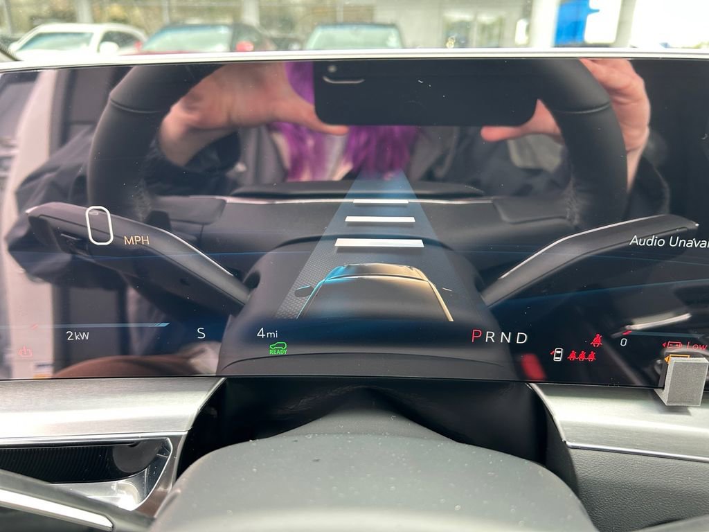 Used 2025 Cadillac Lyriq Sport image 16