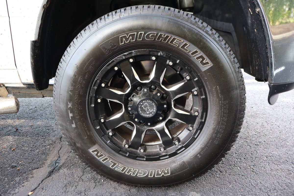 Used 2016 RAM 2500 Tradesman w/ Chrome Appearance Group AWD/4WD image 42