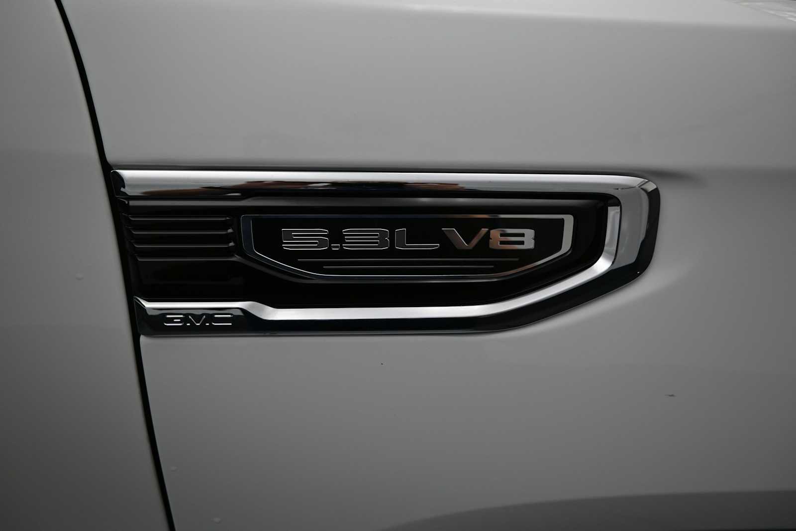 Used 2025 GMC Sierra 1500 SLT AWD/4WD image 35
