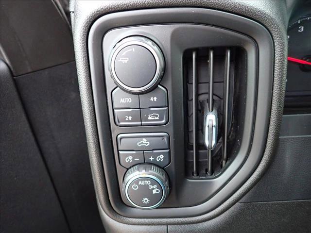 Used 2022 Chevrolet Silverado 1500 Custom image 14