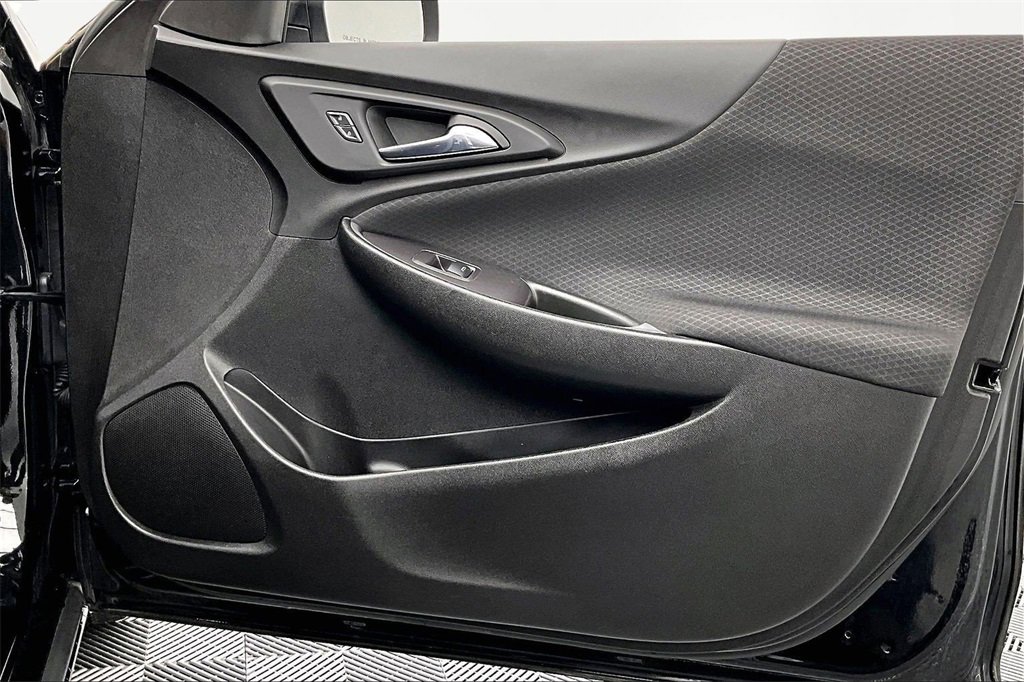 Used 2022 Chevrolet Malibu LT image 24