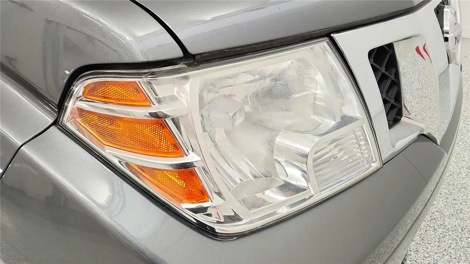 Used 2018 Nissan Frontier SV image 13