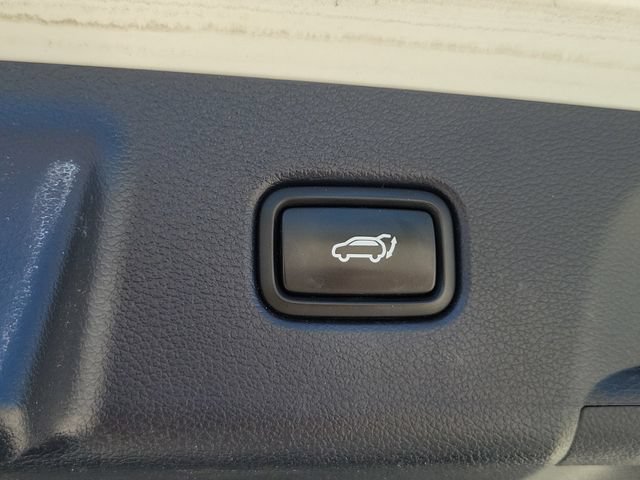 Used 2021 Hyundai Palisade Limited w/ Winter Package AWD/4WD image 7