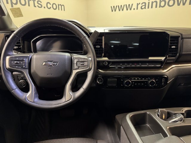 Used 2025 Chevrolet Silverado 1500 LT Trail Boss w/ Protection Package AWD/4WD image 9