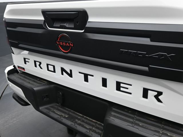 Used 2026 Nissan Frontier PRO-4X w/ Tow Package AWD/4WD image 14