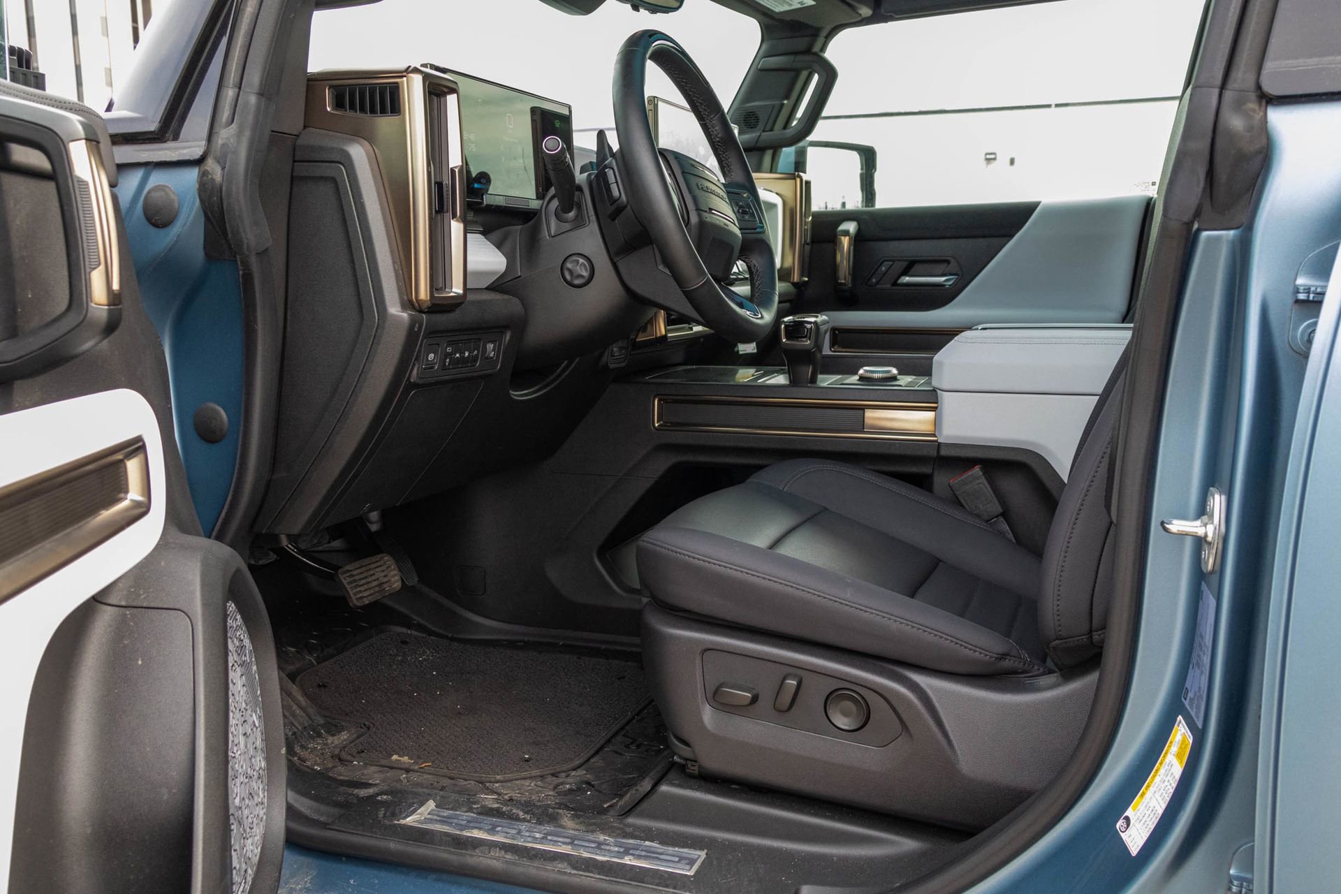 Used 2024 GMC Hummer EV 3X w/ Omega Edition image 23