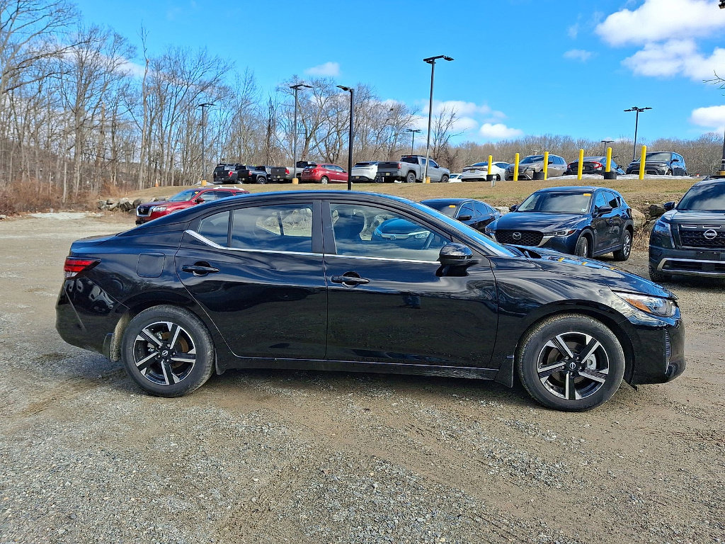 Used 2025 Nissan Sentra SV w/ Trunk Package image 25