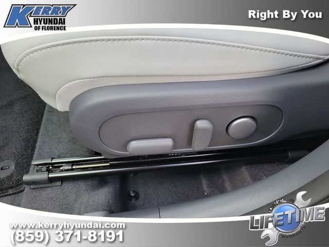 New 2026 Hyundai Kona SEL Premium image 16