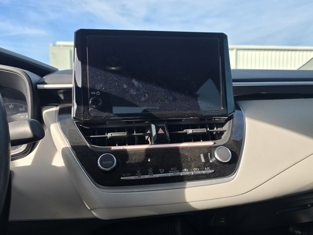 Certified 2025 Toyota Corolla LE image 23