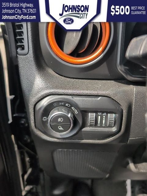 Used 2021 Jeep Gladiator Mojave AWD/4WD image 13