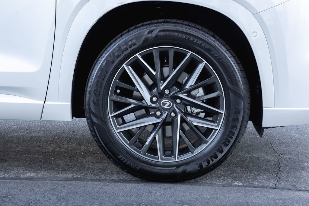 Used 2026 Lexus TX 350 AWD image 4