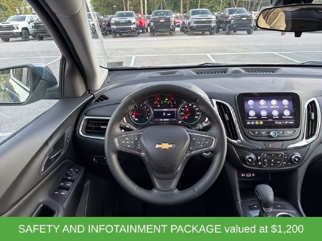Used 2024 Chevrolet Equinox LT AWD/4WD image 2