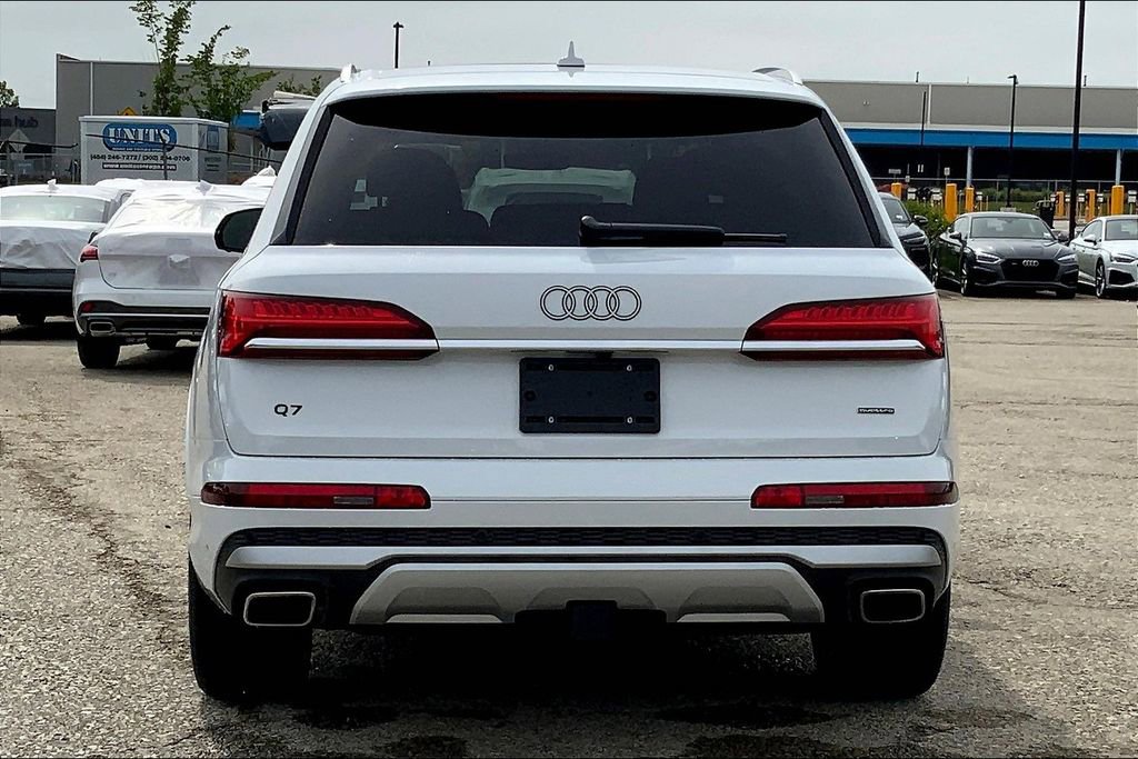 New 2025 Audi Q7 3.0T Premium Plus image 4