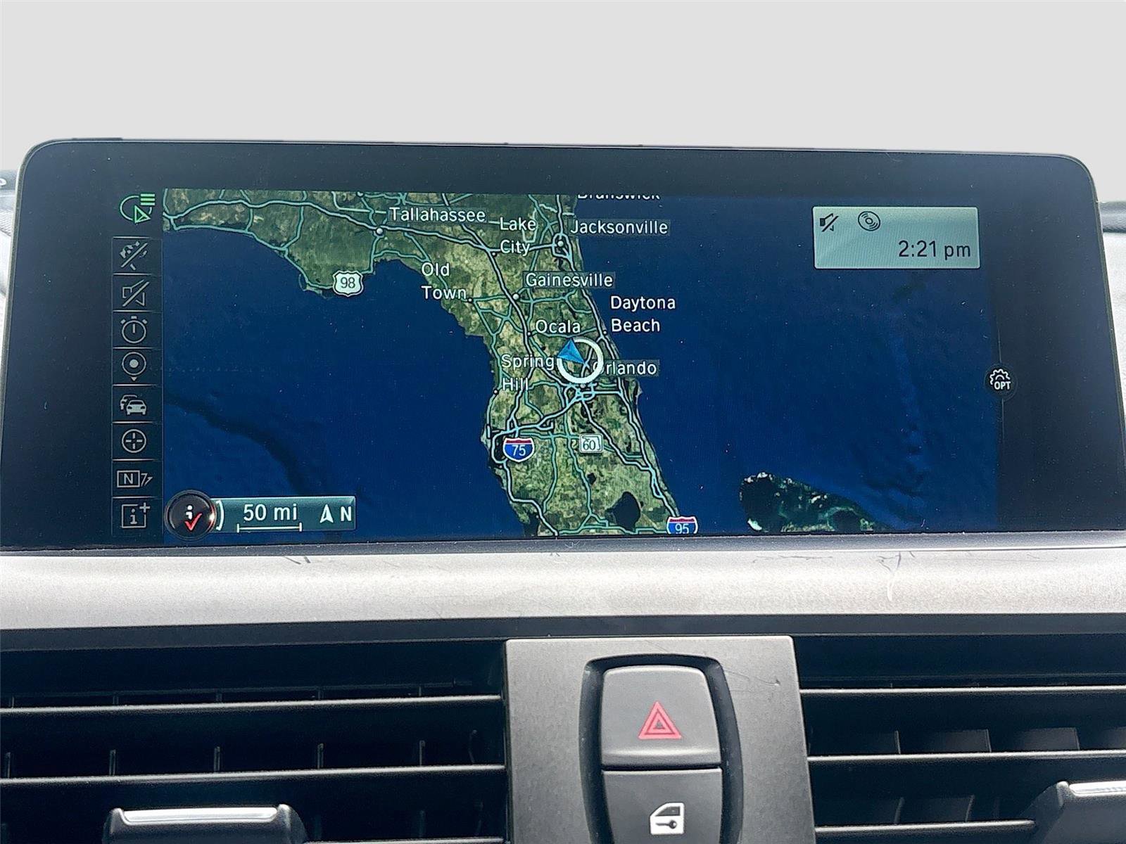 Used 2015 BMW M235i Convertible image 14