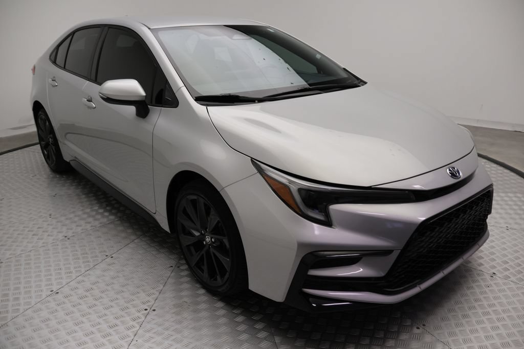 Certified 2024 Toyota Corolla SE FWD image 6
