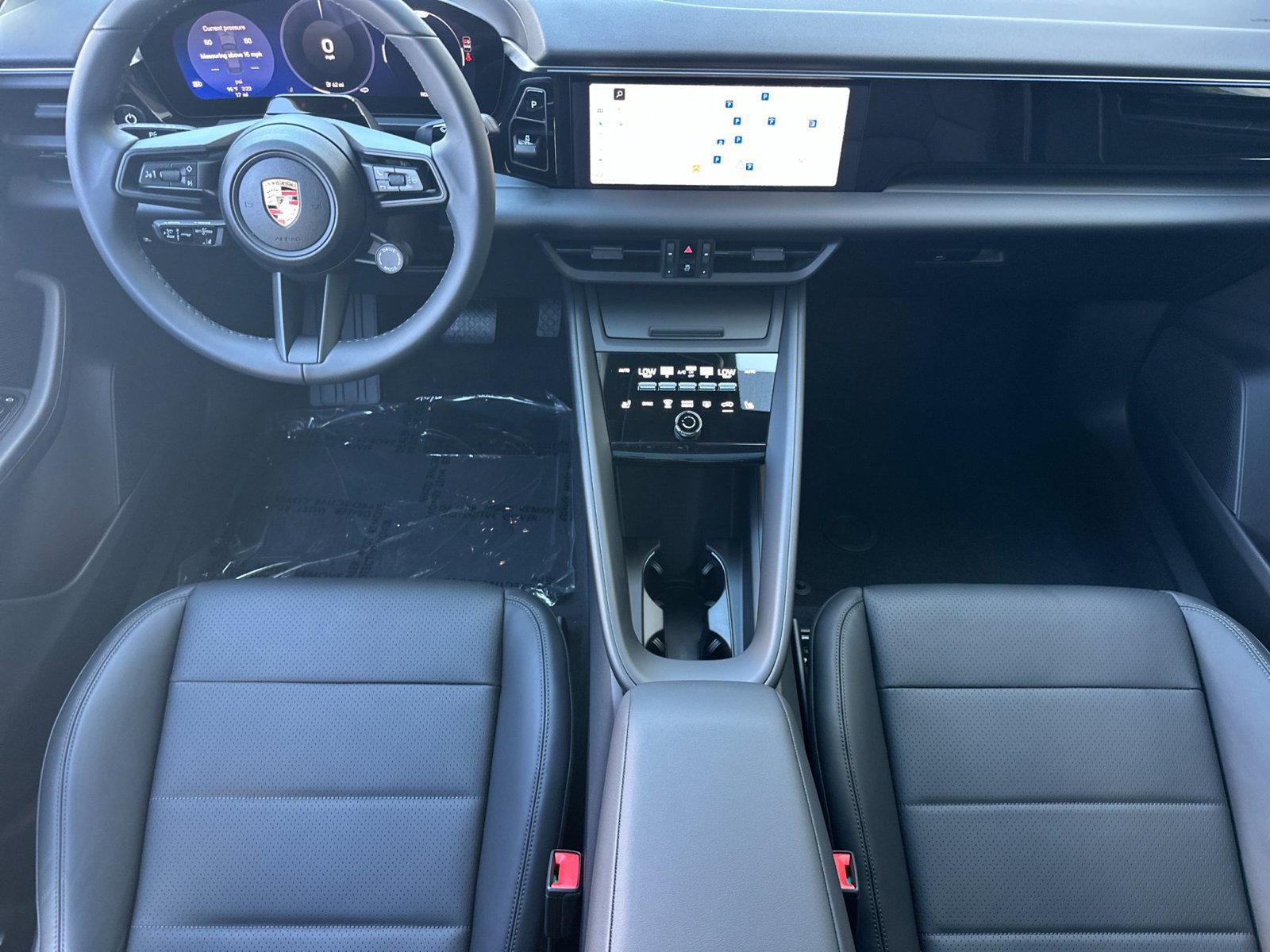 New 2026 Porsche Macan 4 Electric AWD/4WD image 7