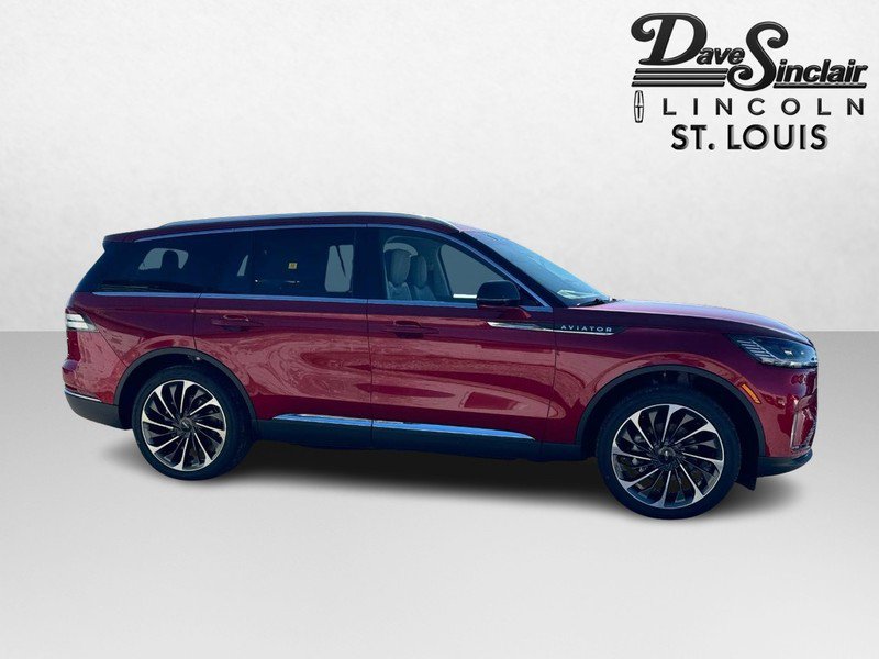 New 2025 Lincoln Aviator Reserve w/ Equipment Group 201A AWD/4WD image 4