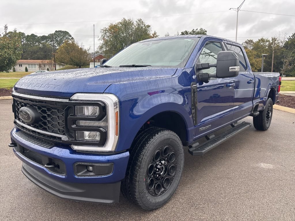 New 2026 Ford F250 Lariat w/ Black Appearance Package AWD/4WD image 4