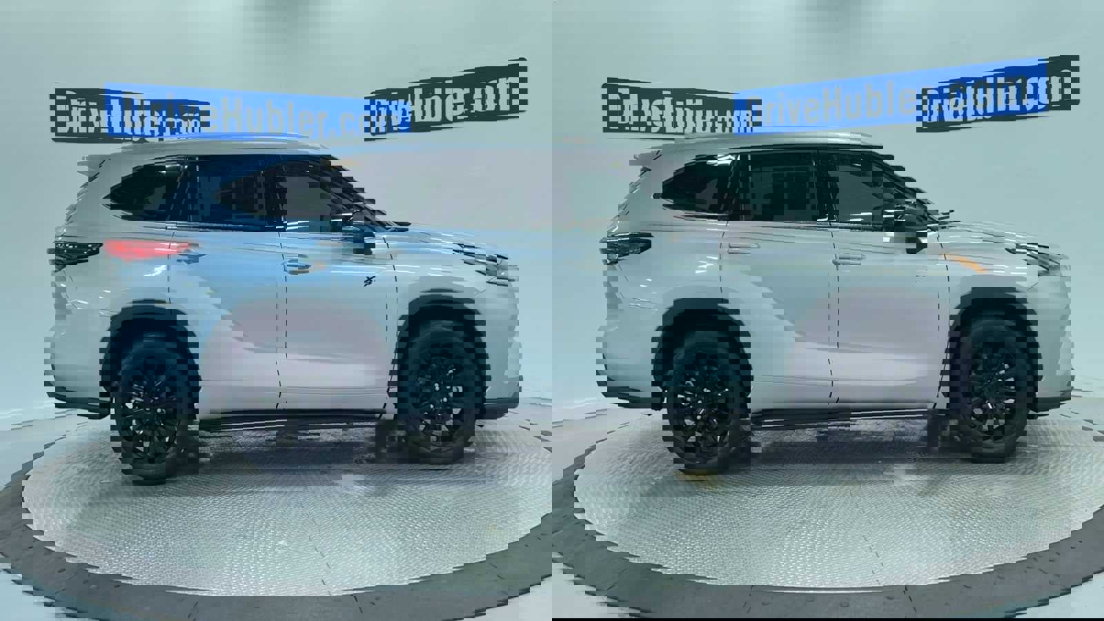 Used 2022 Toyota Highlander XLE image 9