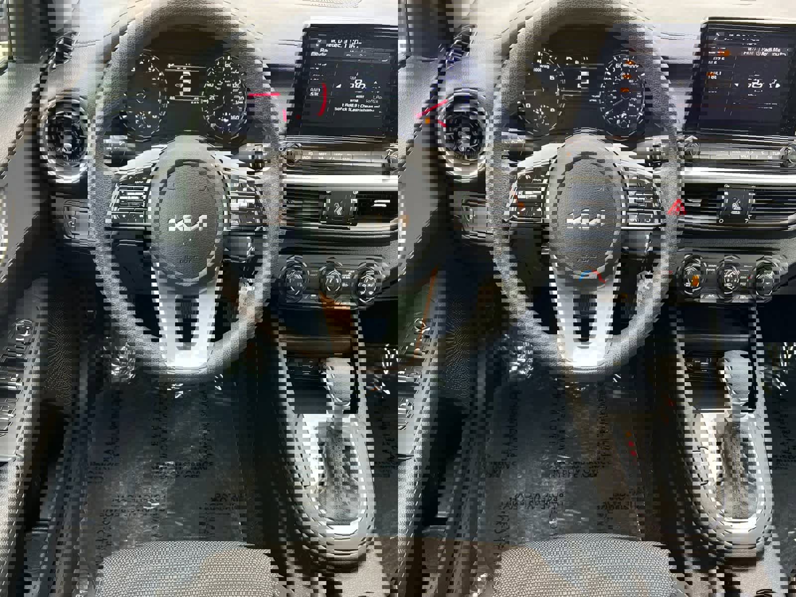 Used 2023 Kia Forte LXS image 14