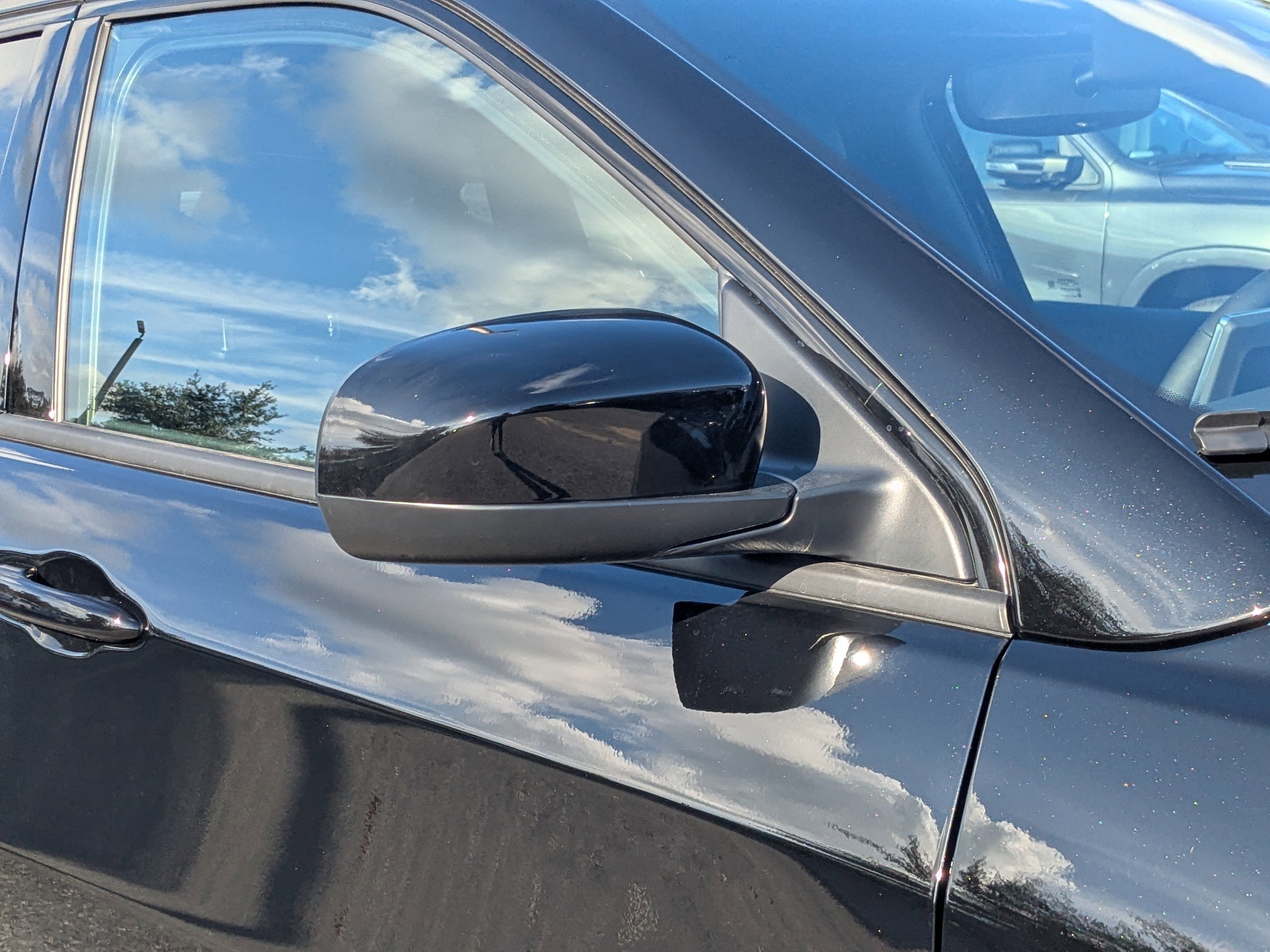 New 2026 Jeep Compass Latitude image 11