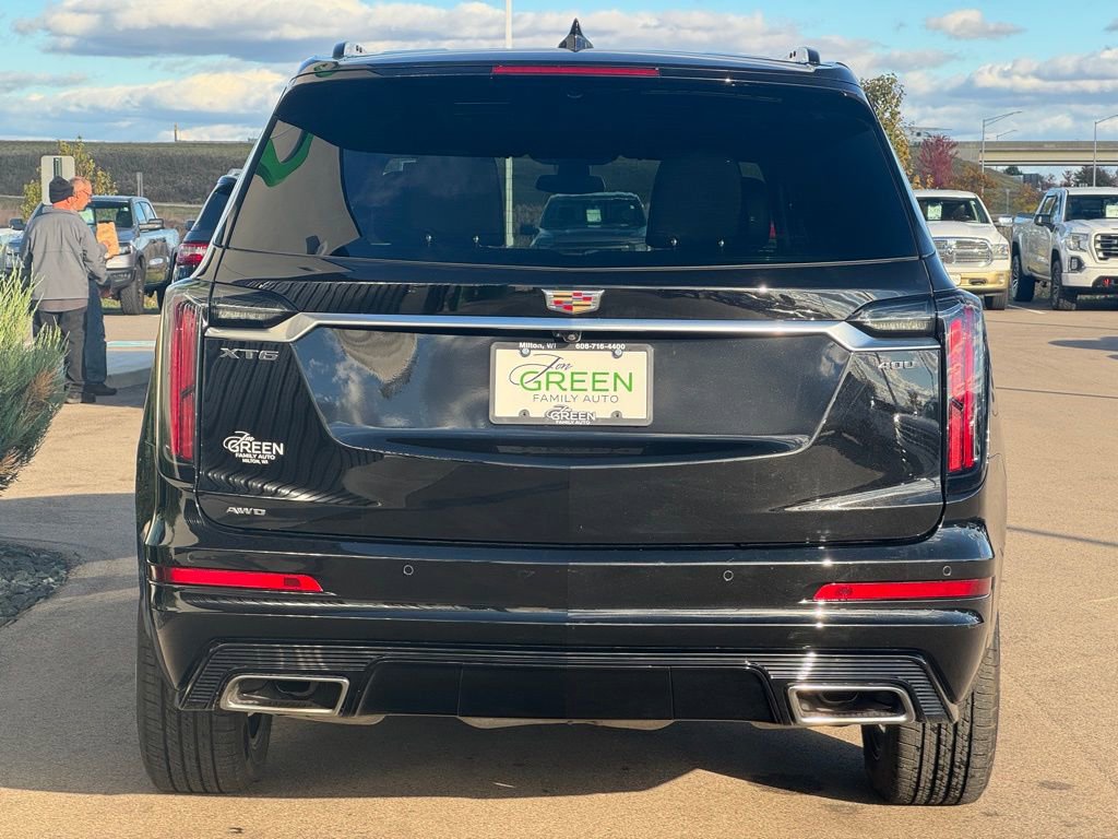 Used 2024 Cadillac XT6 Sport image 7