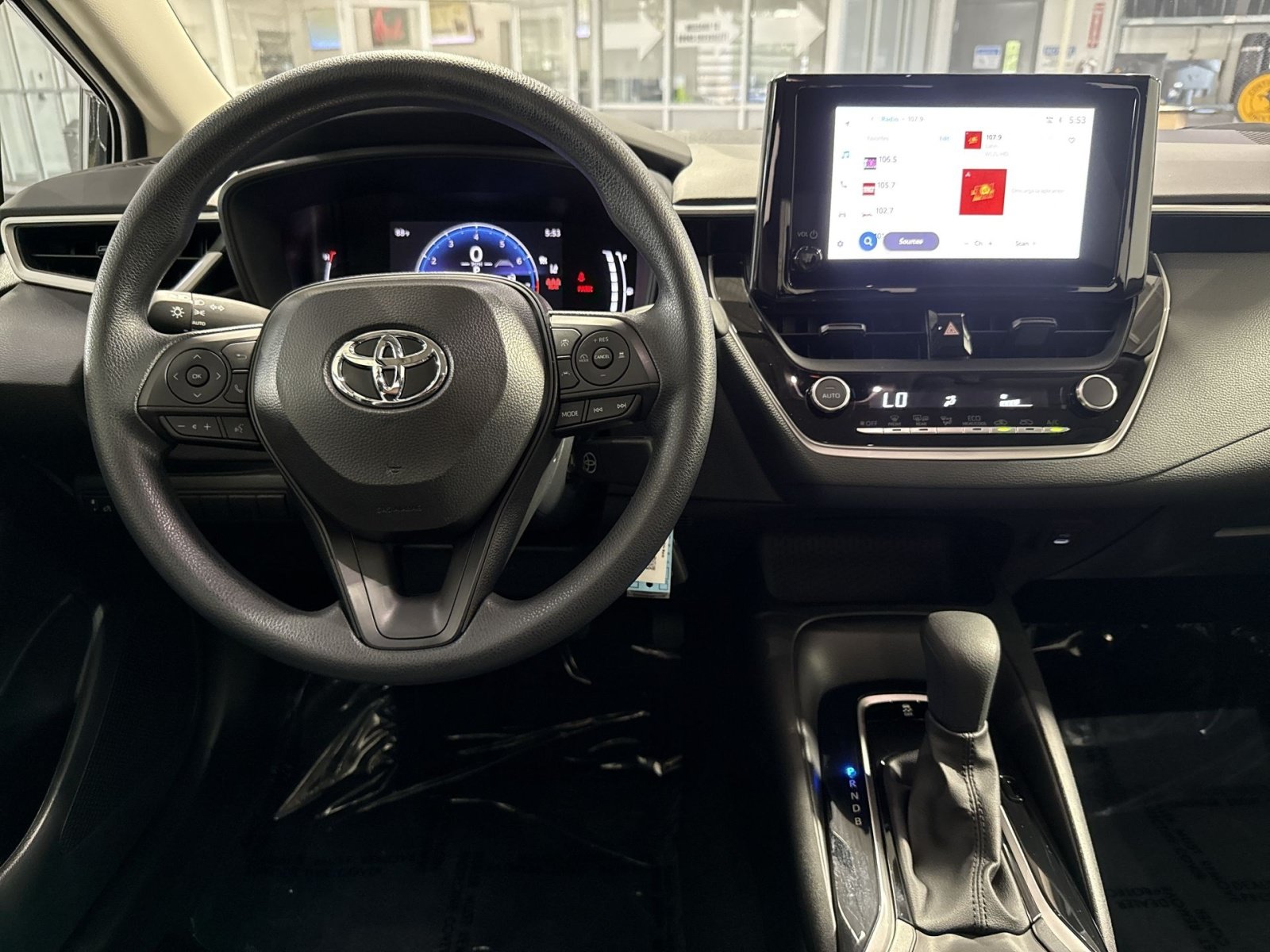 Used 2026 Toyota Corolla LE FWD image 22