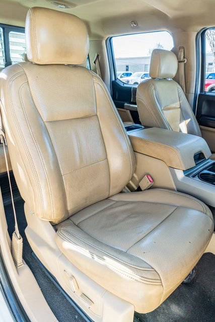 Used 2018 Ford F350 Lariat w/ Lariat Value Package AWD/4WD image 46
