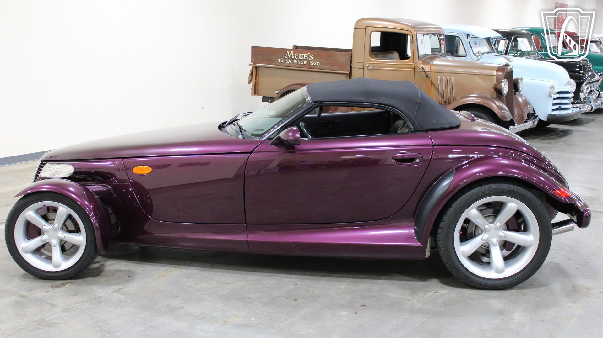 Used 1999 Plymouth Prowler RWD image 39