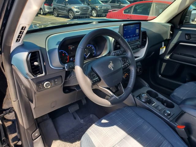 Used 2023 Ford Bronco Sport Heritage w/ Heritage Convenience Package AWD/4WD image 11