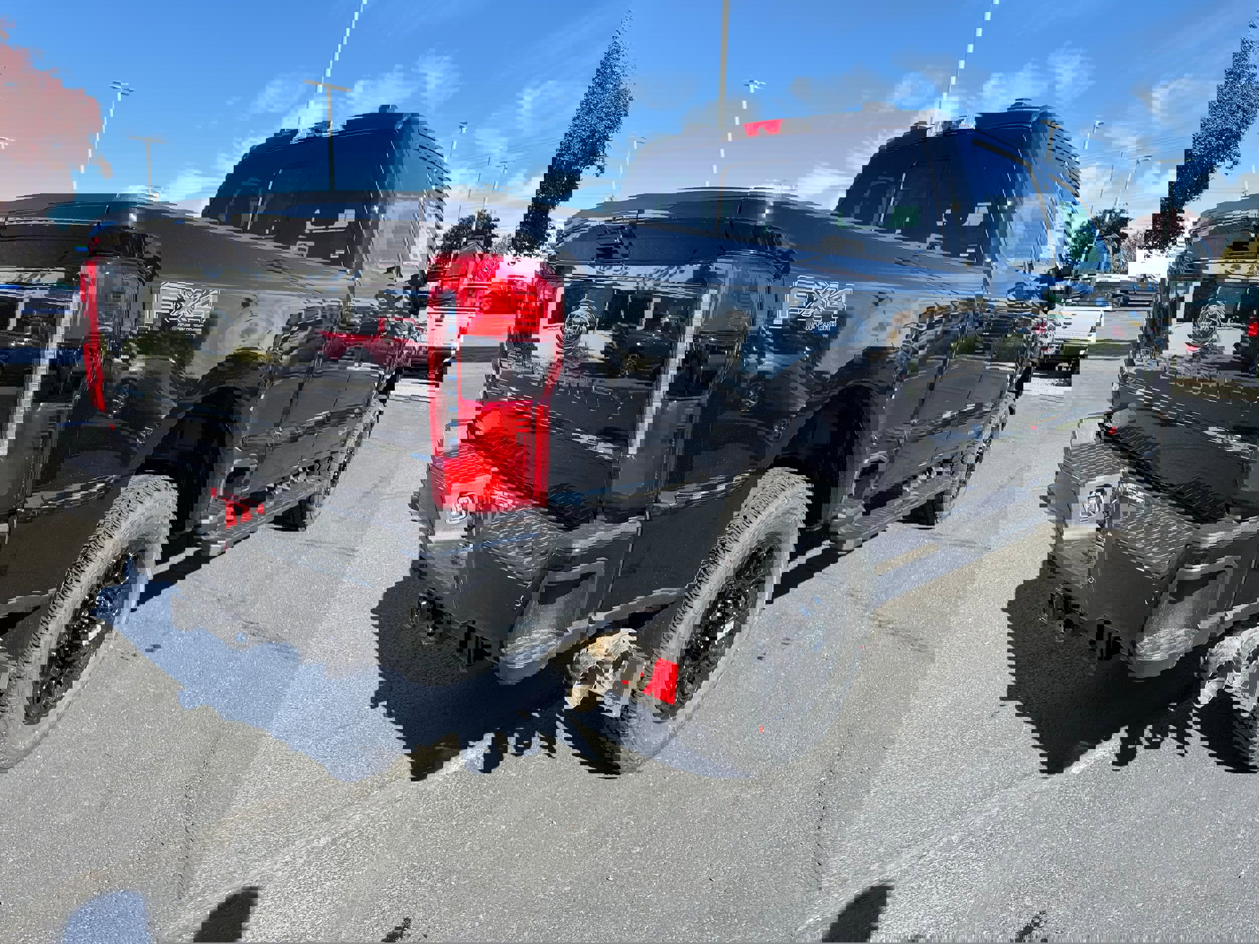 New 2026 Ford F250 Lariat w/ Black Appearance Package image 11