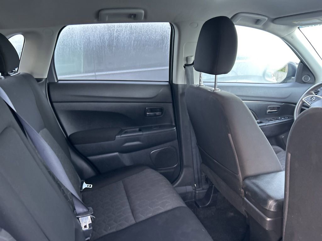 Used 2021 Mitsubishi Outlander Sport ES AWD/4WD image 11