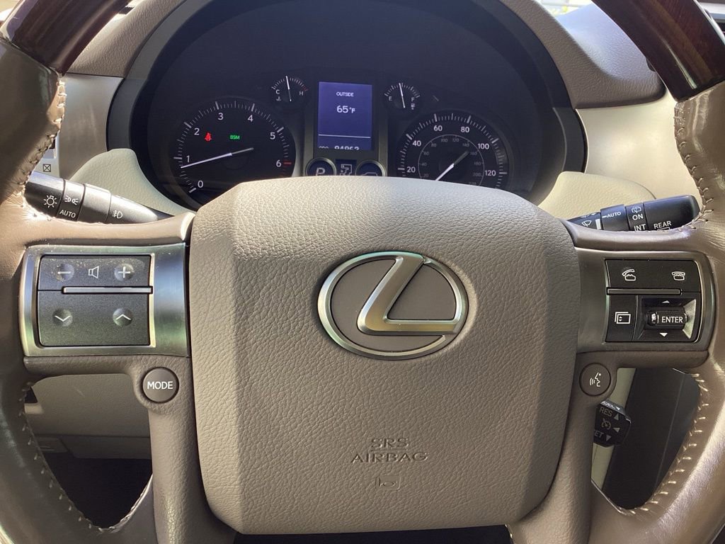 Used 2018 Lexus GX 460 Premium w/ Premium Package image 21