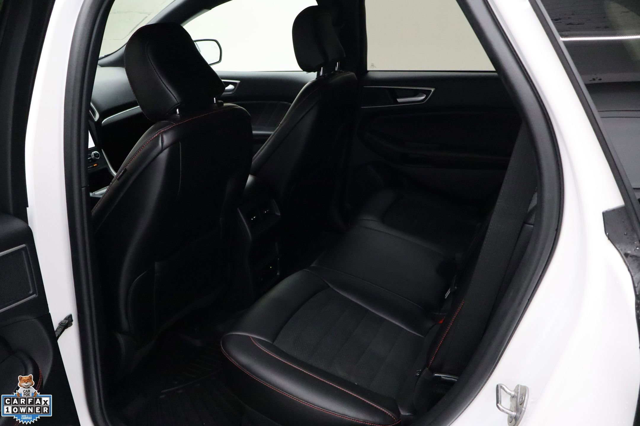 Used 2024 Ford Edge ST-Line image 25