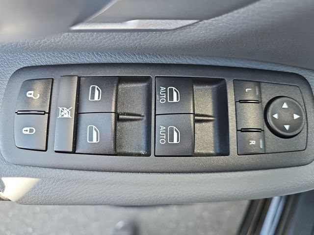 Used 2023 RAM 1500 Big Horn AWD/4WD image 26