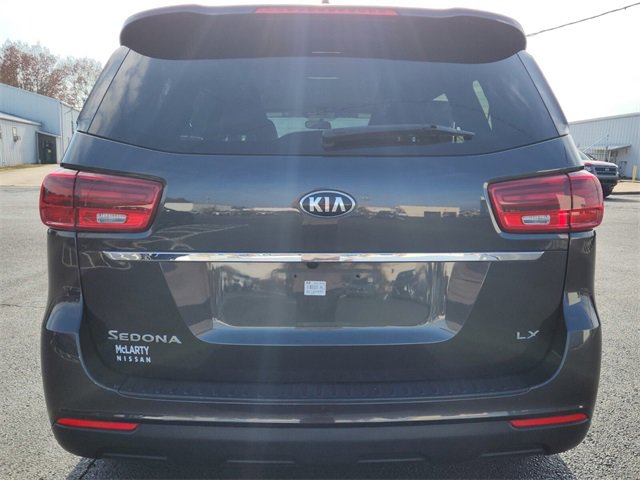Used 2021 Kia Sedona LX image 4
