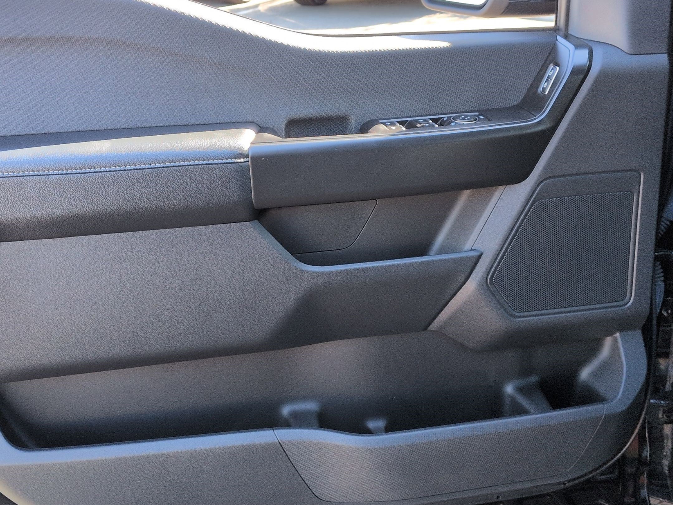 Used 2023 Ford F150 XL w/ STX Appearance Package image 14