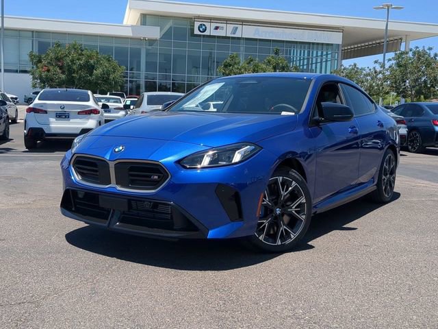 Used 2025 BMW M235i xDrive image 3