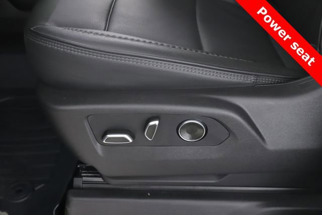 Used 2026 GMC Sierra 3500 Denali AWD/4WD image 18